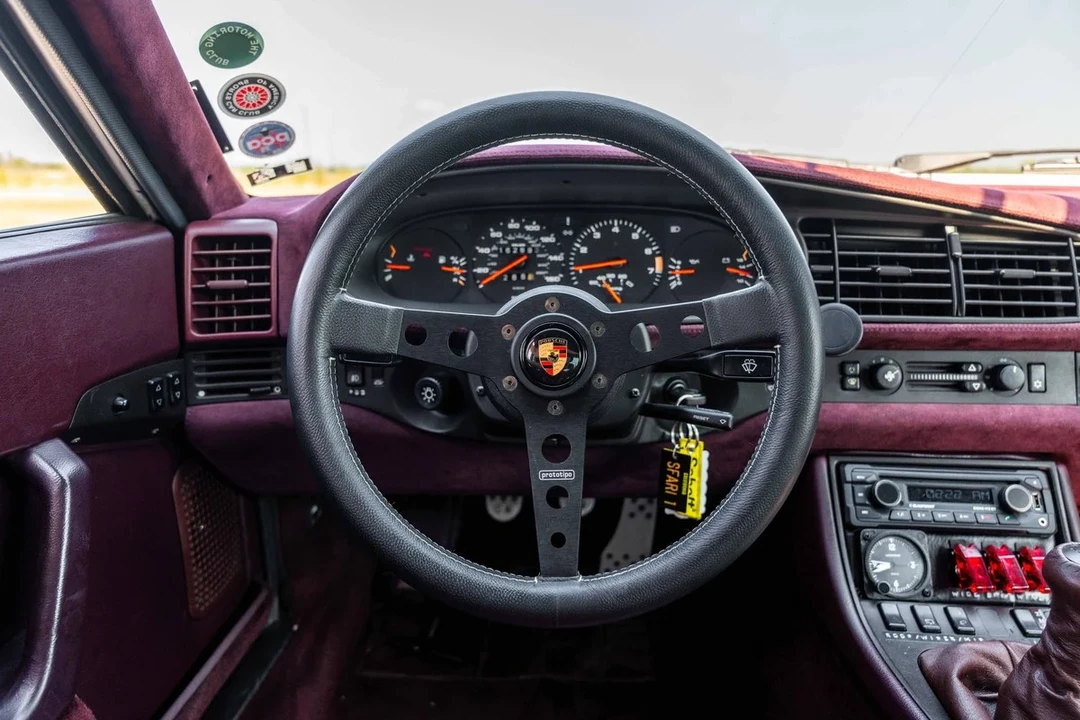 1986 Porsche 944 - Image 10 of 30