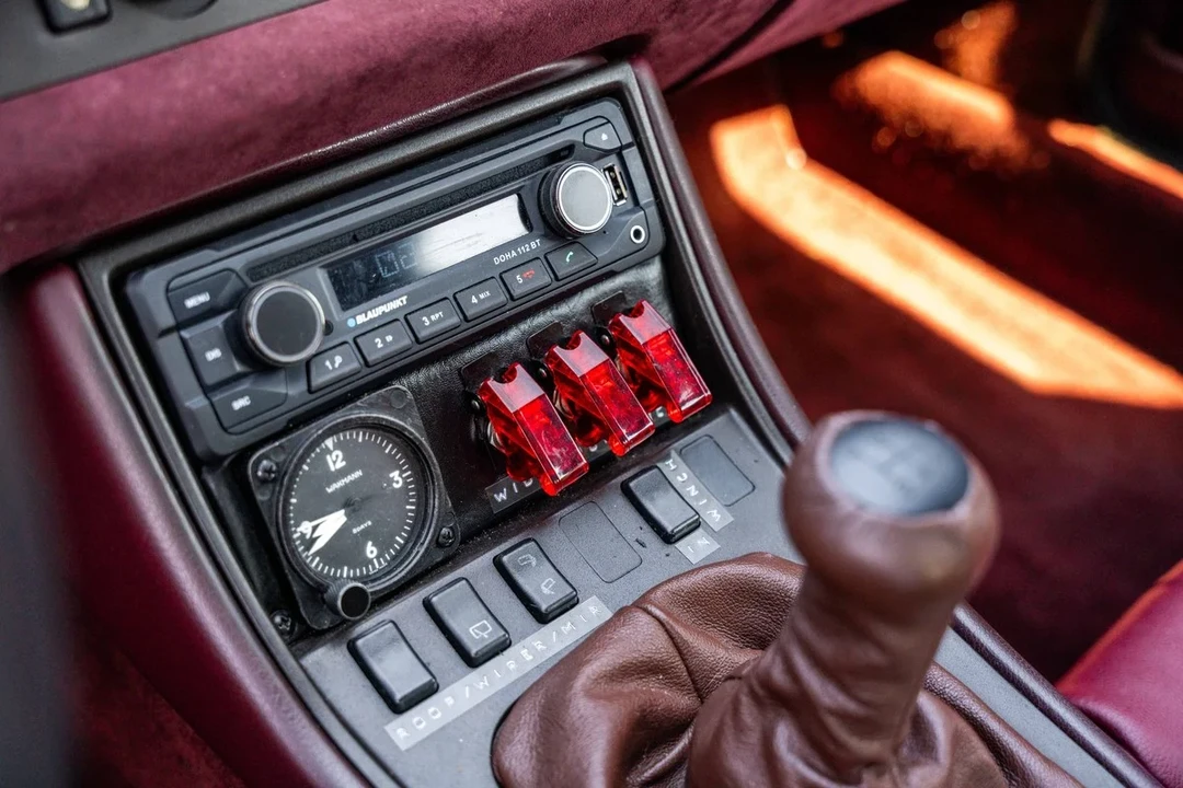 1986 Porsche 944 - Image 20 of 30