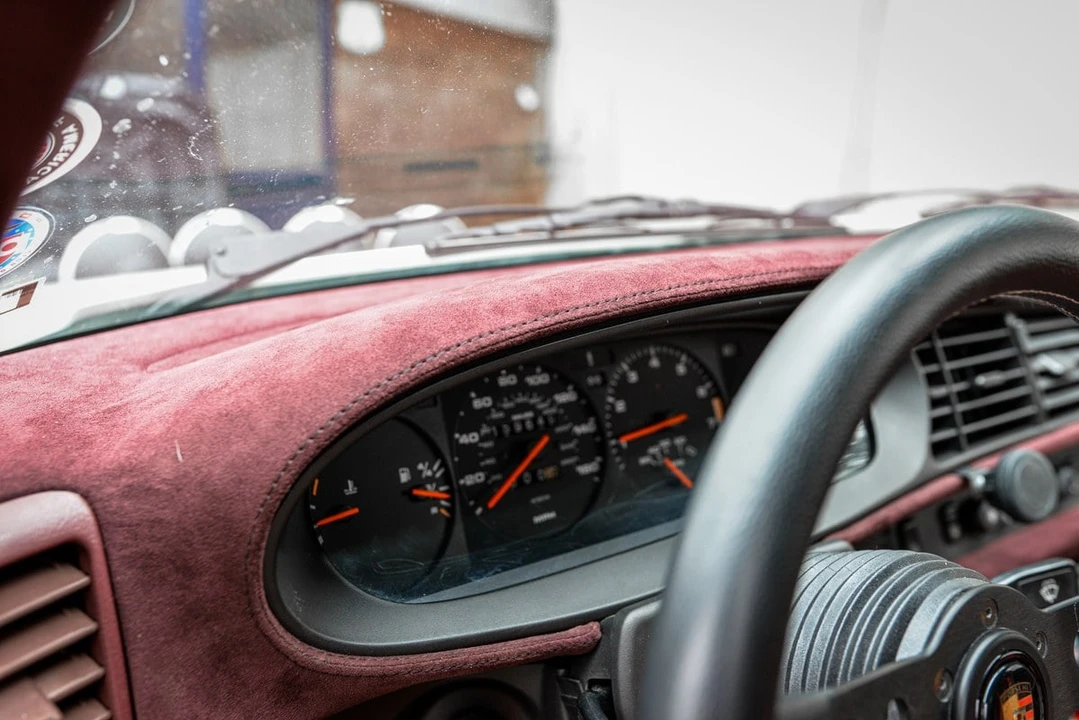 1986 Porsche 944 - Image 10 of 30