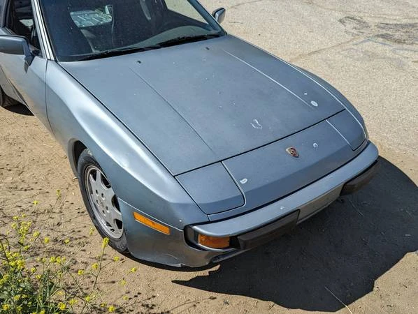 1986 Porsche 944 - Image 2 of 6