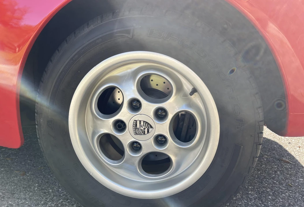 1986 Porsche 944 - Image 21 of 31