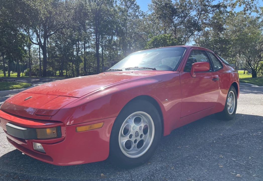 1986 Porsche 944 - Image 6 of 31