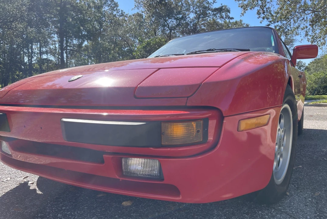1986 Porsche 944 - Image 14 of 31