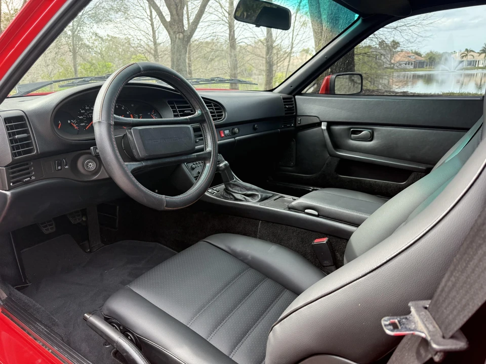 1986 Porsche 944 - Image 26 of 31