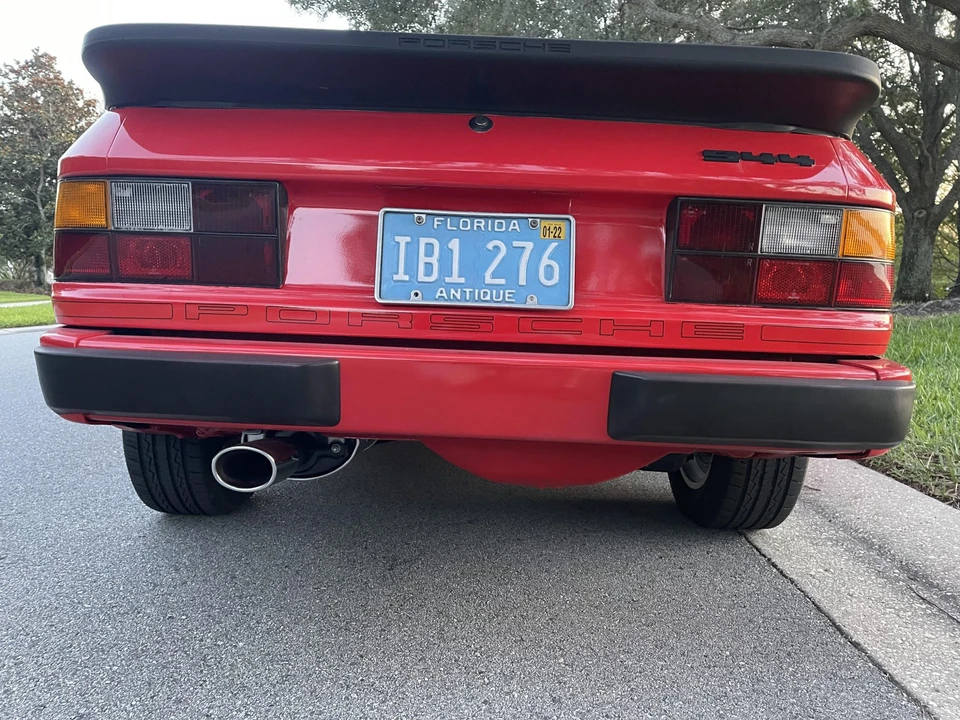 1986 Porsche 944 - Image 6 of 31