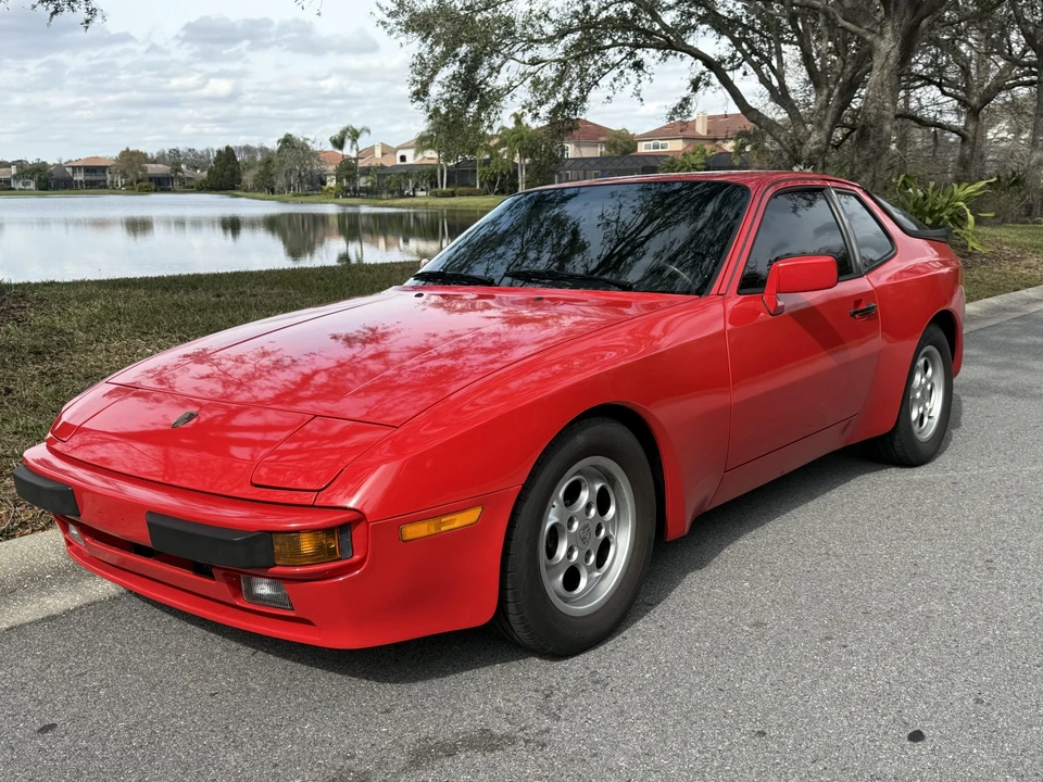 1986 Porsche 944 - Image 3 of 31