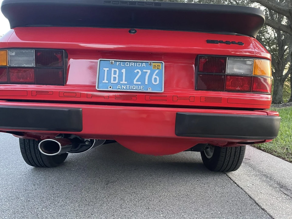 1986 Porsche 944 - Image 5 of 31