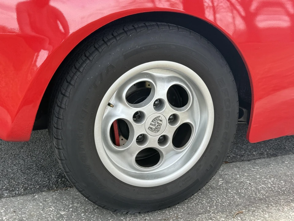 1986 Porsche 944 - Image 20 of 31