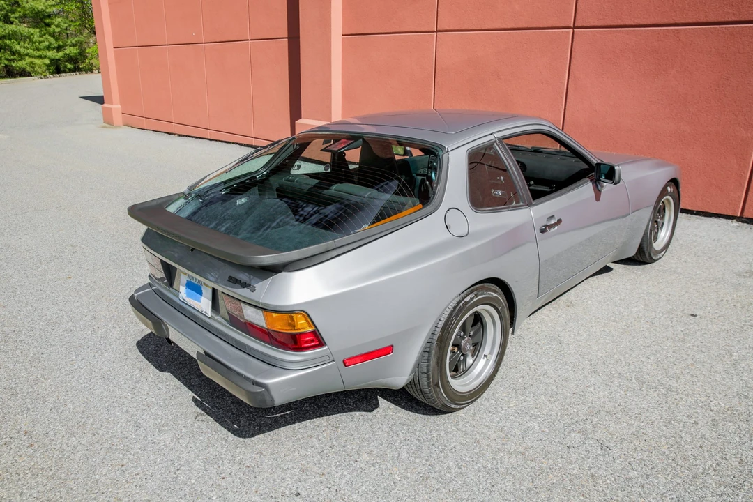 1986 Porsche 944 - Image 19 of 31