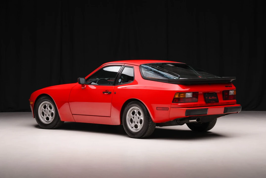 1986 Porsche 944 - Image 6 of 31