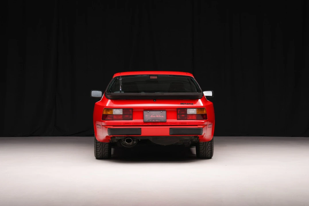 1986 Porsche 944 - Image 7 of 31
