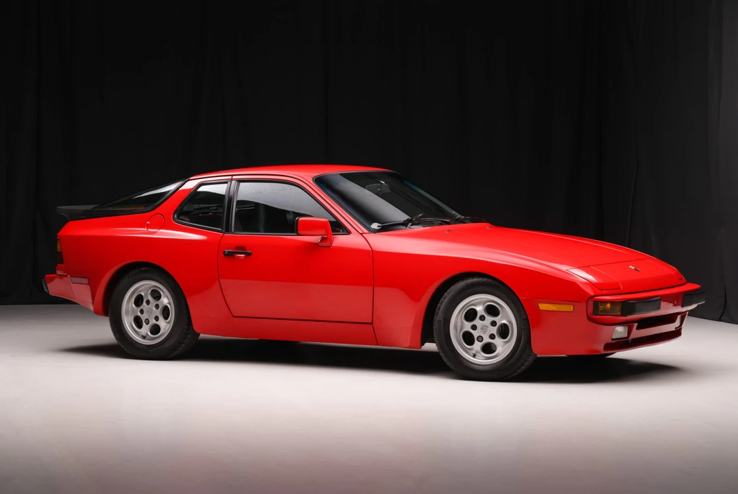 1986 Porsche 944 - Image 11 of 31