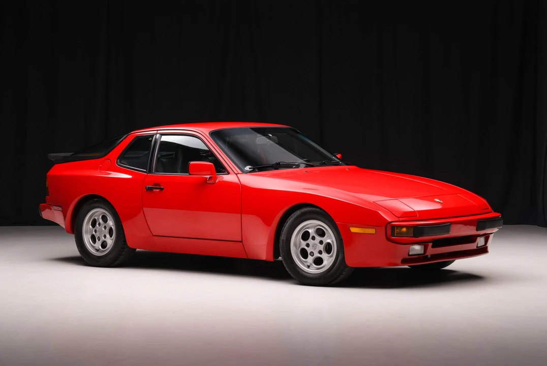 1986 Porsche 944 - Image 12 of 31