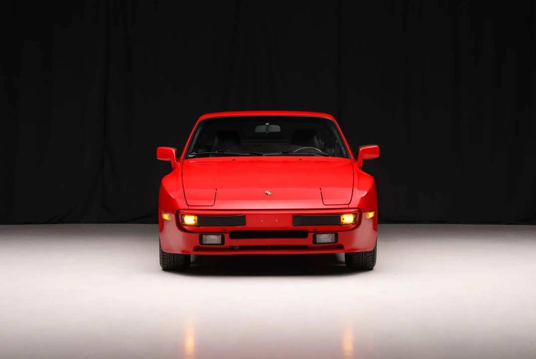 1986 Porsche 944 - Image 14 of 31