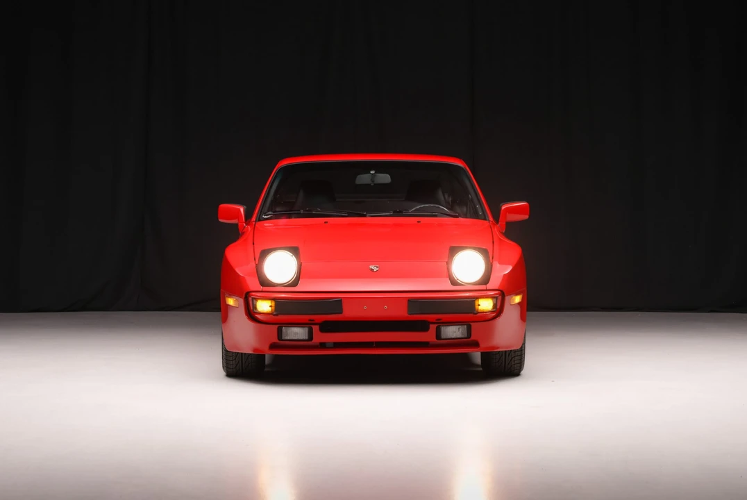 1986 Porsche 944 - Image 15 of 31