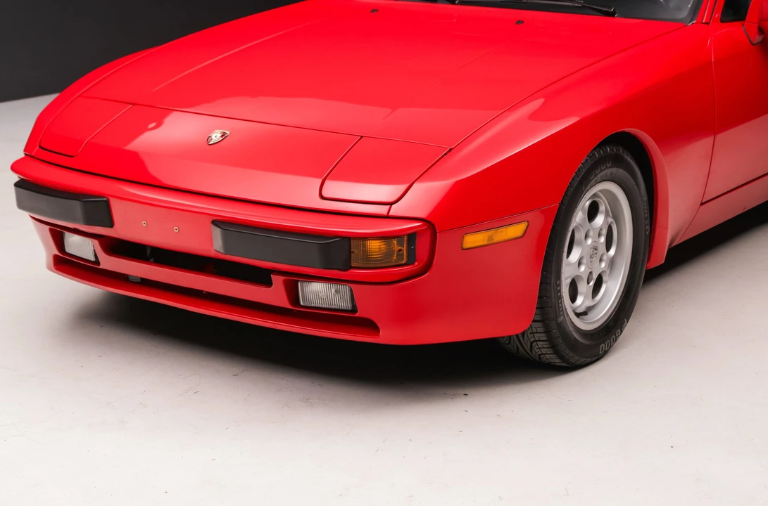 1986 Porsche 944 - Image 23 of 31