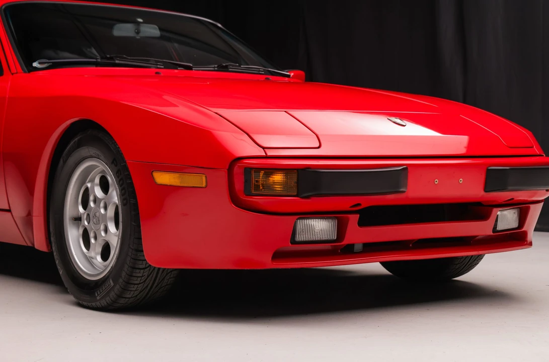 1986 Porsche 944 - Image 25 of 31