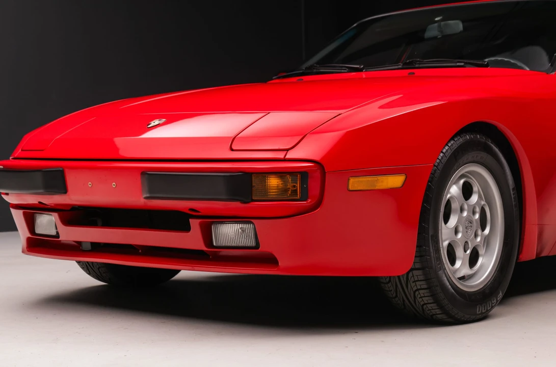 1986 Porsche 944 - Image 26 of 31