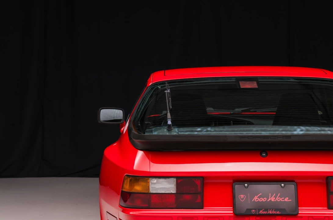 1986 Porsche 944 - Image 27 of 31