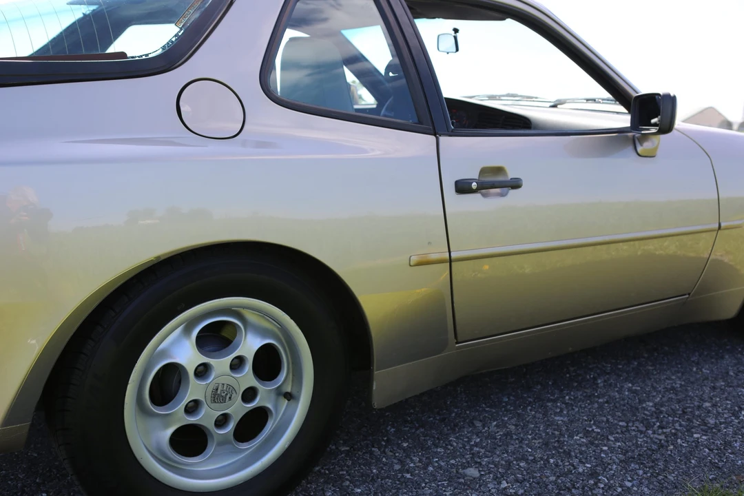 1986 Porsche 944 - Image 26 of 31