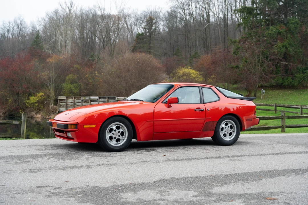 1986 Porsche 944 - Image 16 of 31