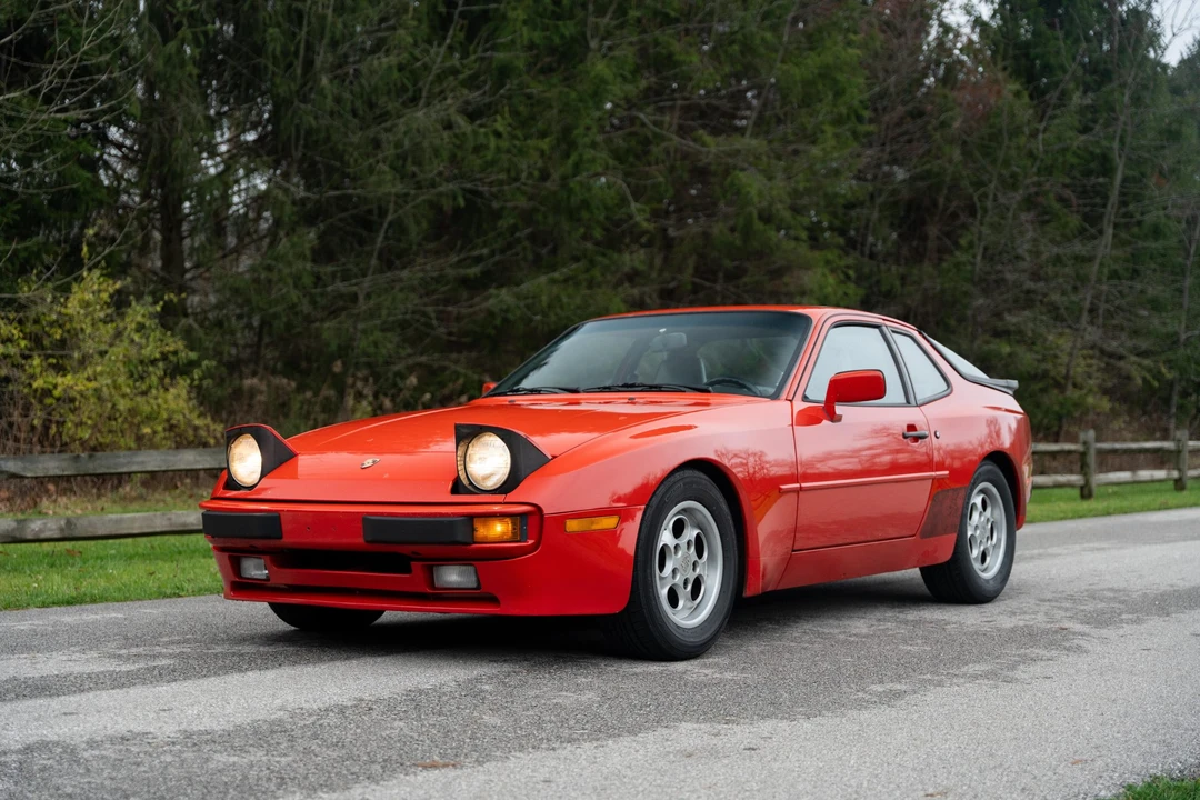 1986 Porsche 944 - Image 13 of 31