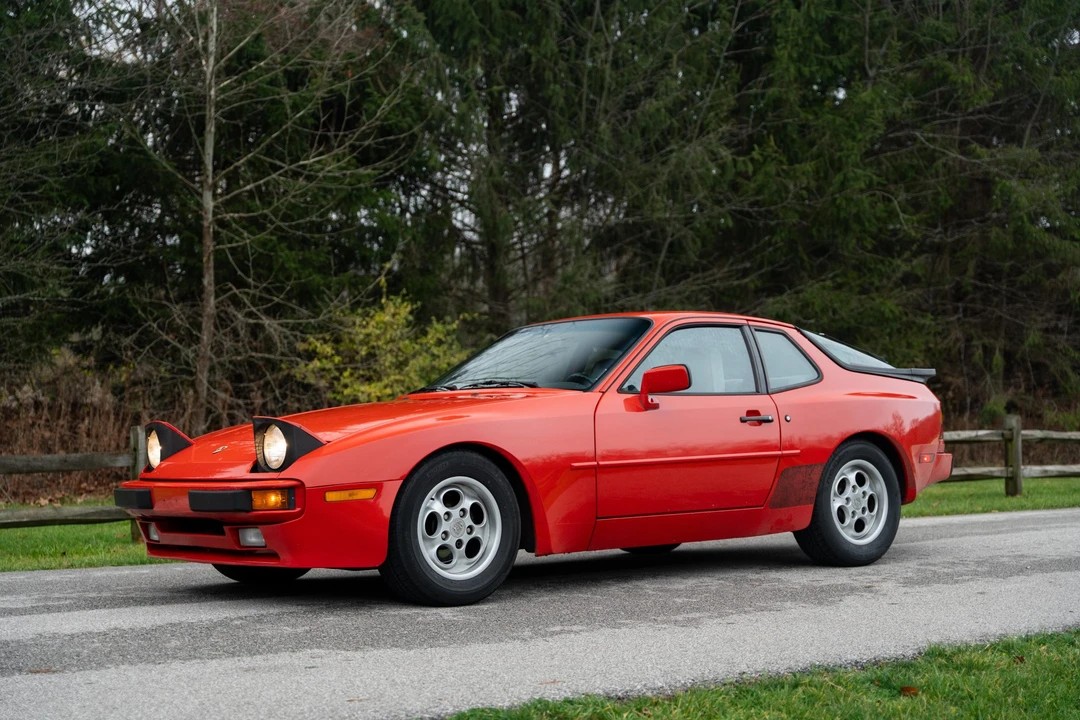 1986 Porsche 944 - Image 15 of 31