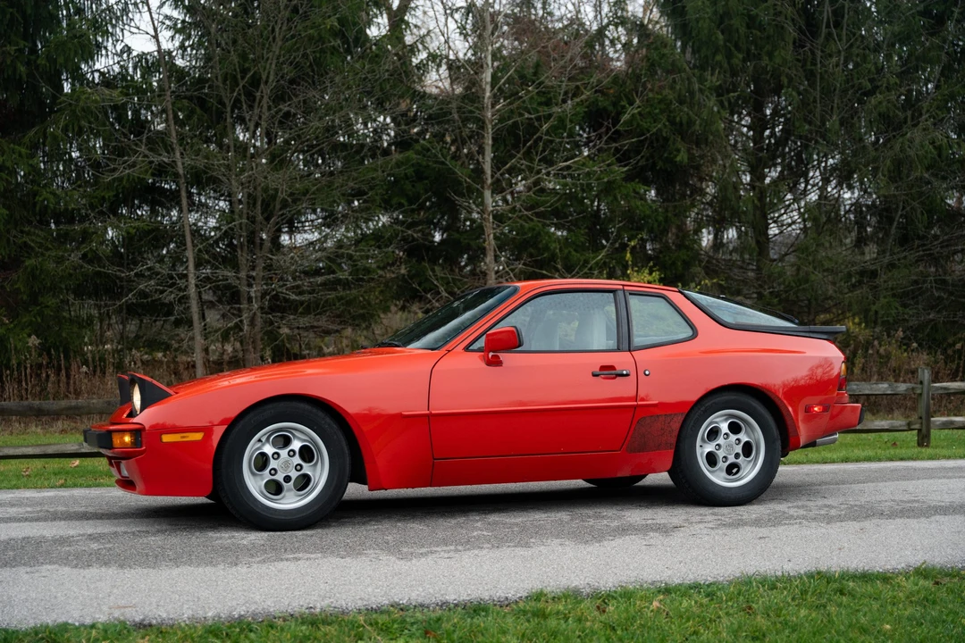 1986 Porsche 944 - Image 17 of 31