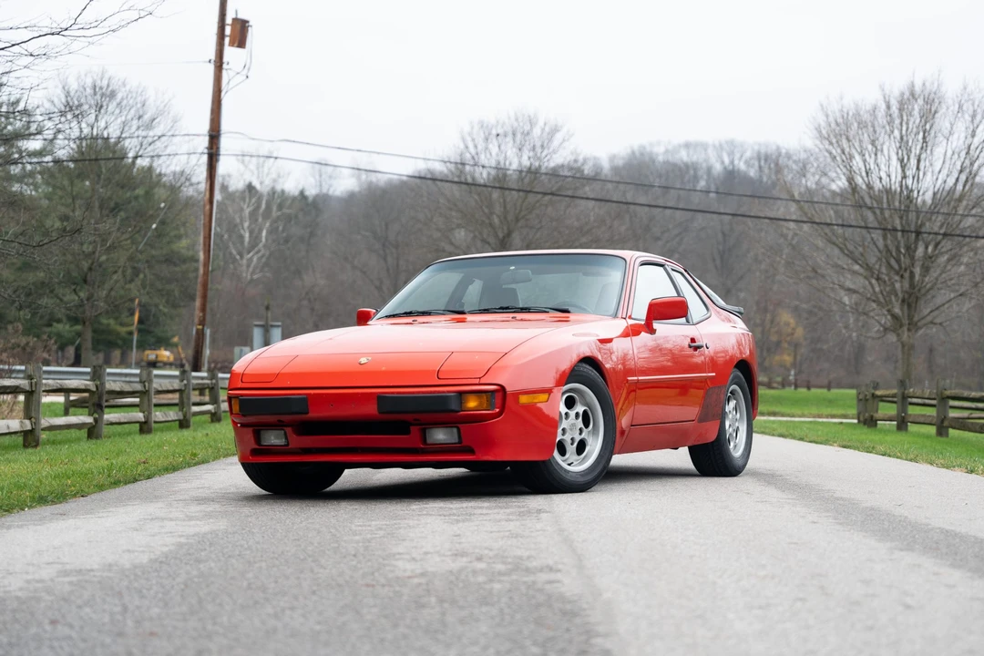 1986 Porsche 944 - Image 10 of 31