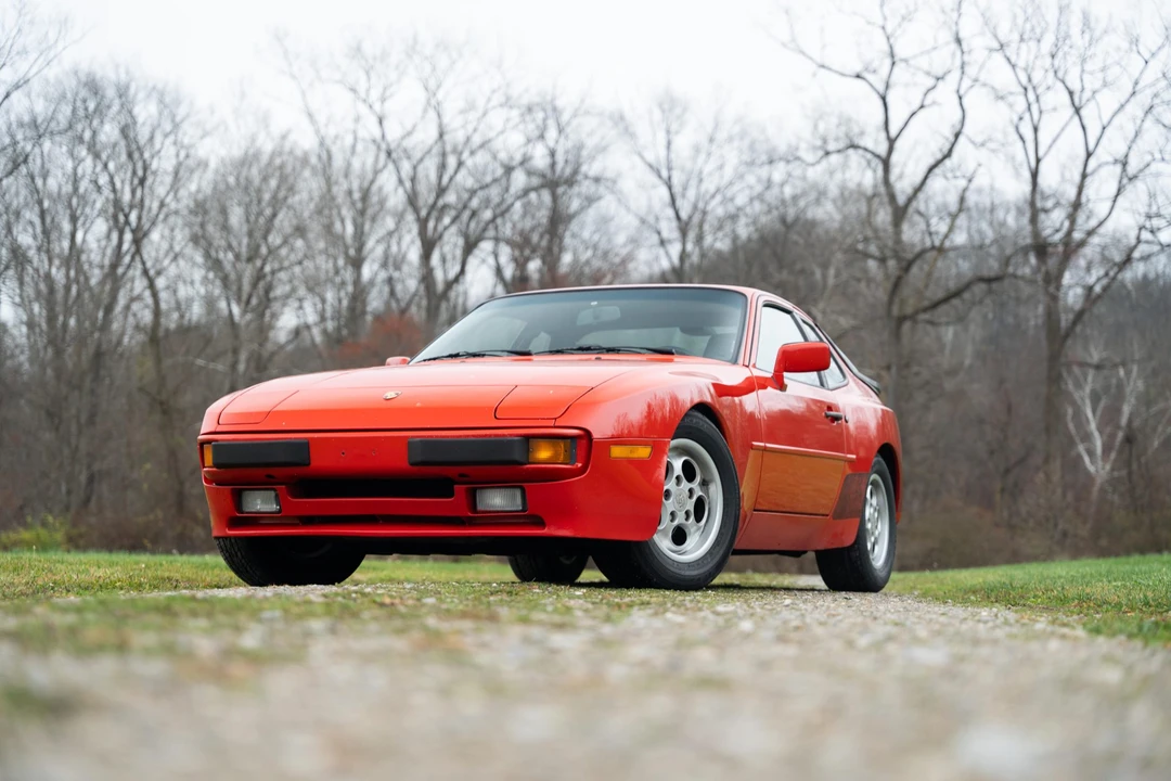 1986 Porsche 944 - Image 8 of 31