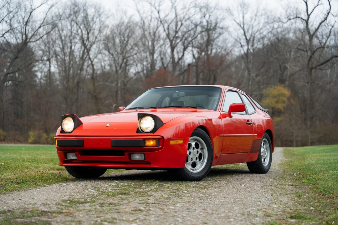 1986 Porsche 944 - Image 5 of 31