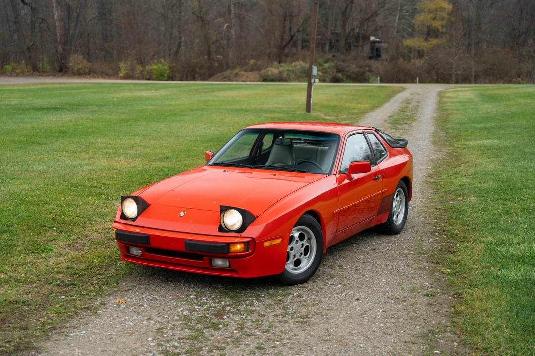 1986 Porsche 944 - Image 7 of 31