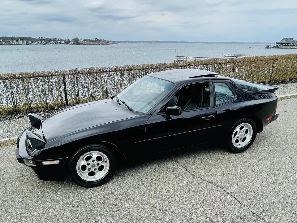 1986 Porsche 944 - Image 12 of 31