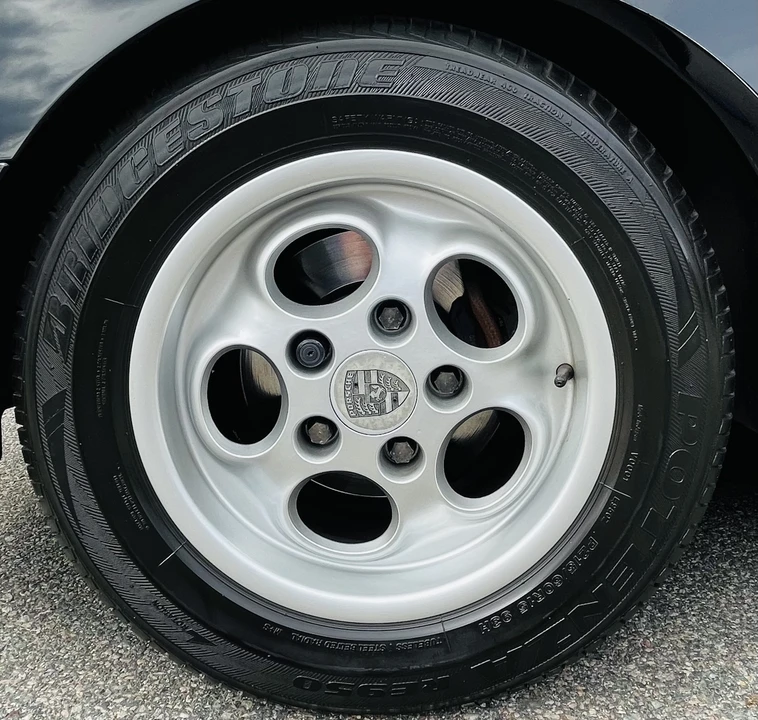 1986 Porsche 944 - Image 20 of 31