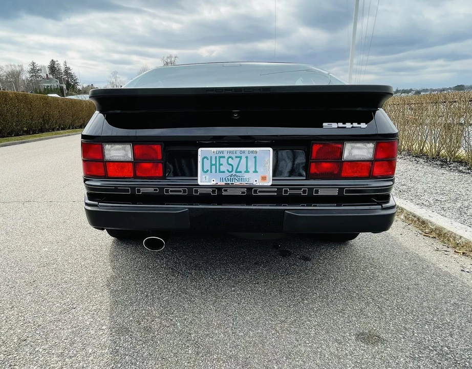1986 Porsche 944 - Image 9 of 31