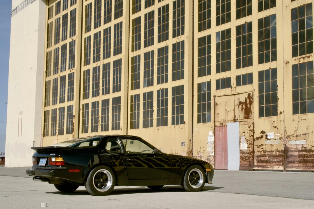 1986 Porsche 944 - Image 30 of 31