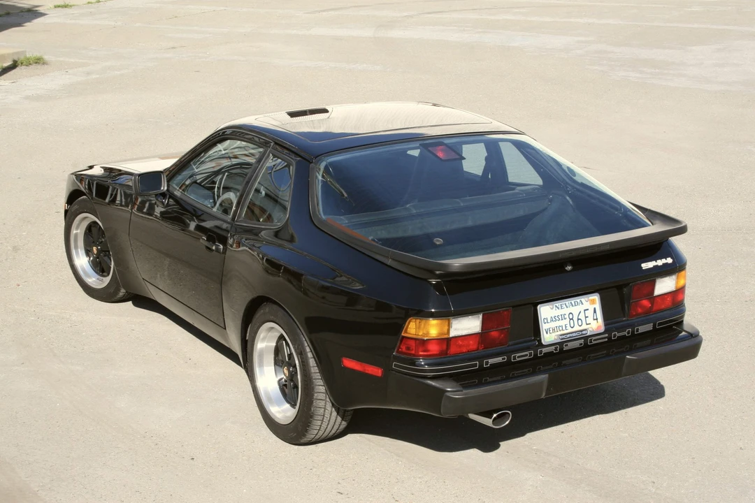 1986 Porsche 944 - Image 20 of 31