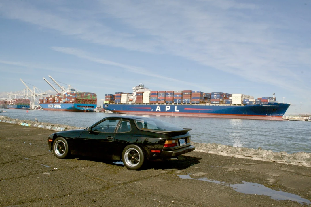 1986 Porsche 944 - Image 19 of 31