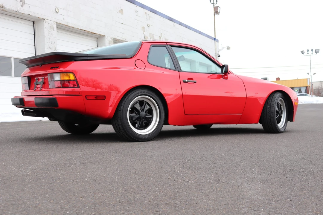1986 Porsche 944 - Image 7 of 31