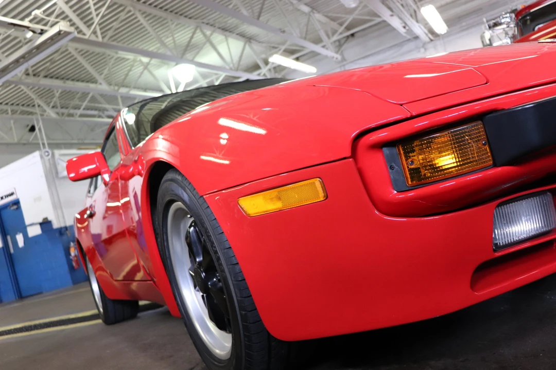 1986 Porsche 944 - Image 12 of 31