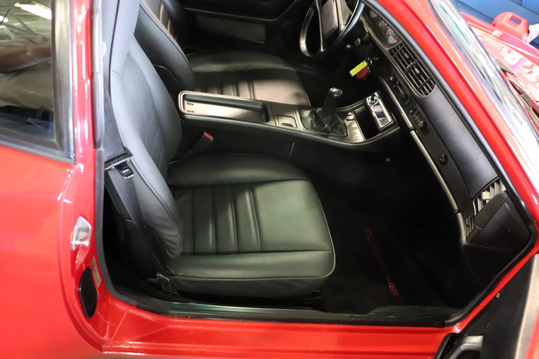 1986 Porsche 944 - Image 30 of 31