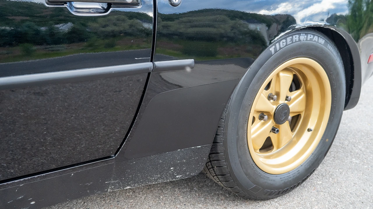 1986 Porsche 944 - Image 27 of 31