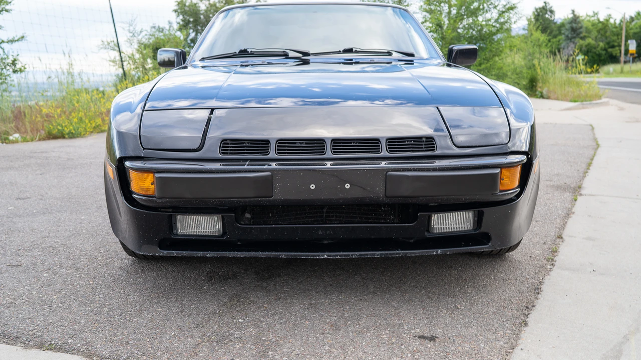 1986 Porsche 944 - Image 3 of 31