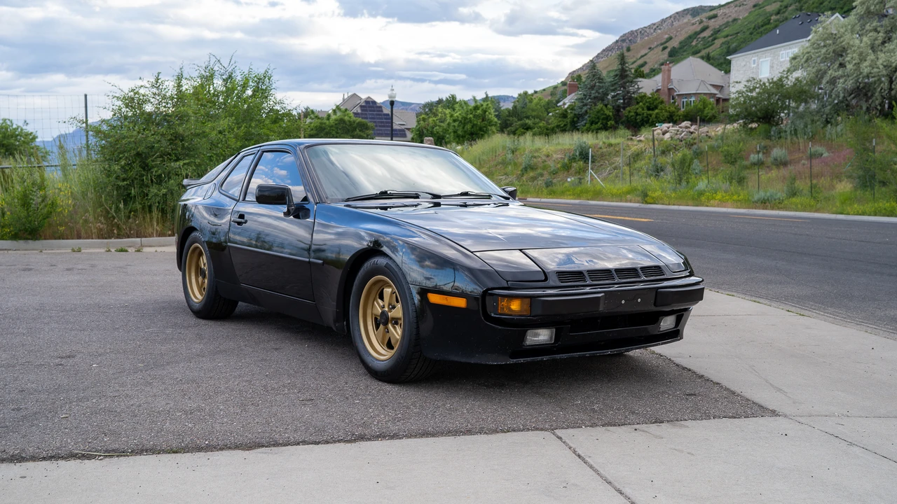 1986 Porsche 944 - Image 5 of 31