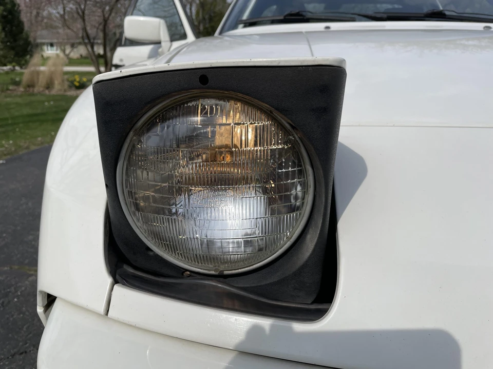 1986 Porsche 944 - Image 21 of 31