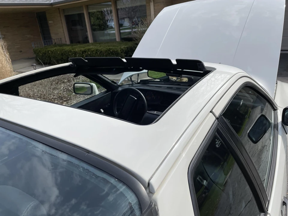 1986 Porsche 944 - Image 30 of 31