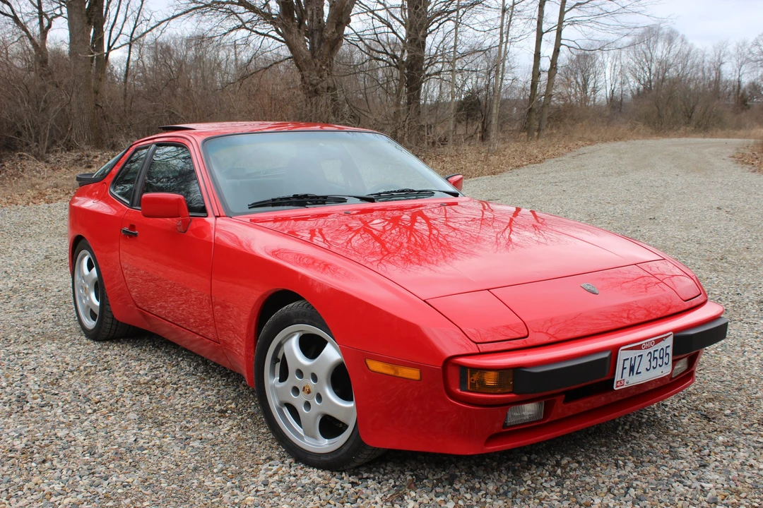 1986 Porsche 944 - Image 16 of 31