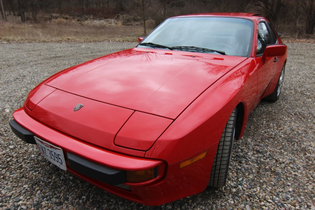 1986 Porsche 944 - Image 2 of 31