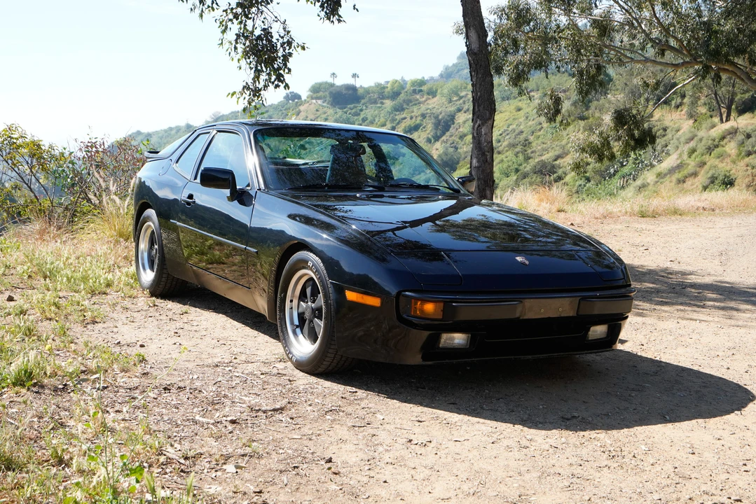 1986 Porsche 944 - Image 4 of 31