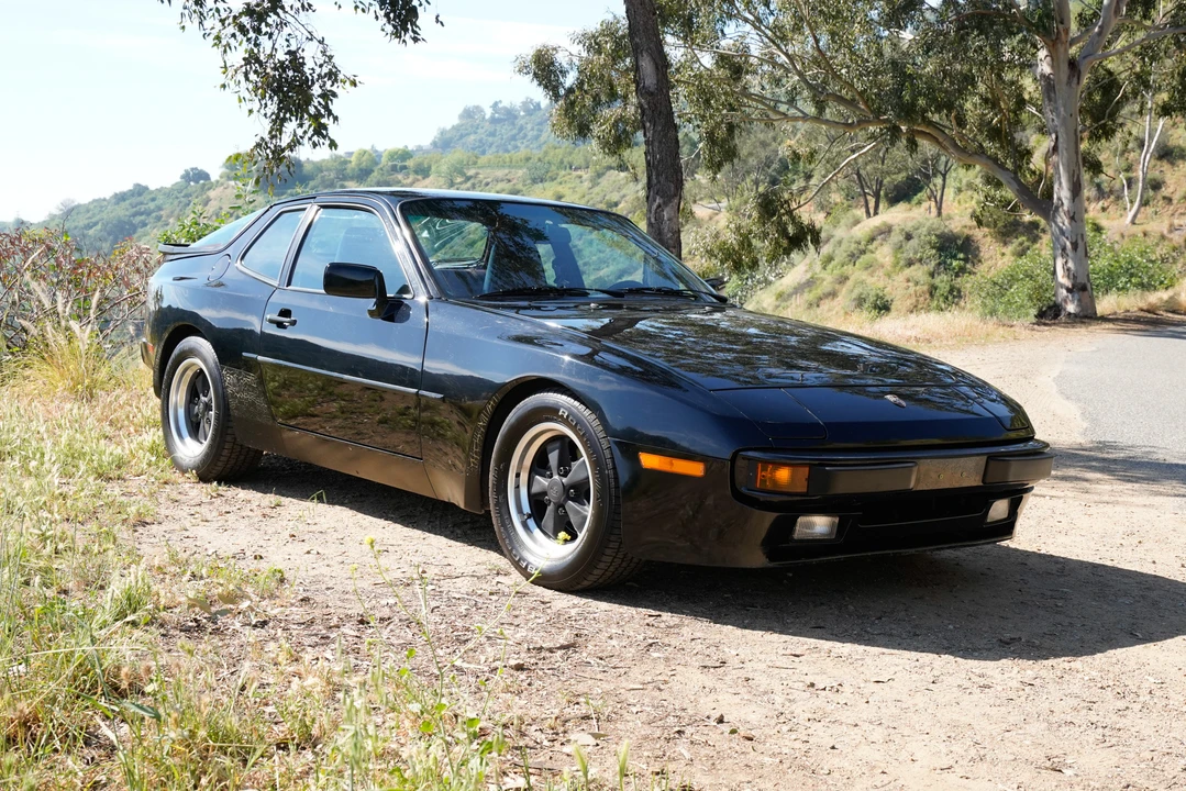 1986 Porsche 944 - Image 3 of 31
